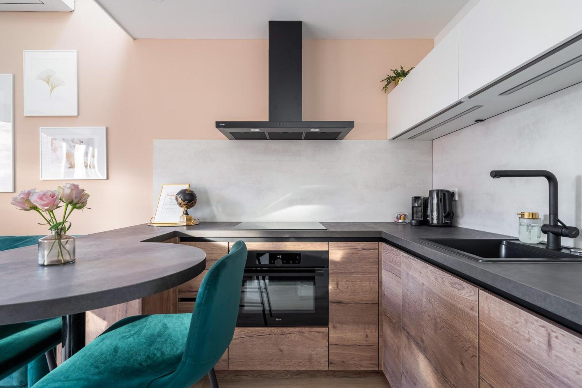 Luxury Fully Equipped Studio - Centrally Located Appartement Huizen Buitenkant foto