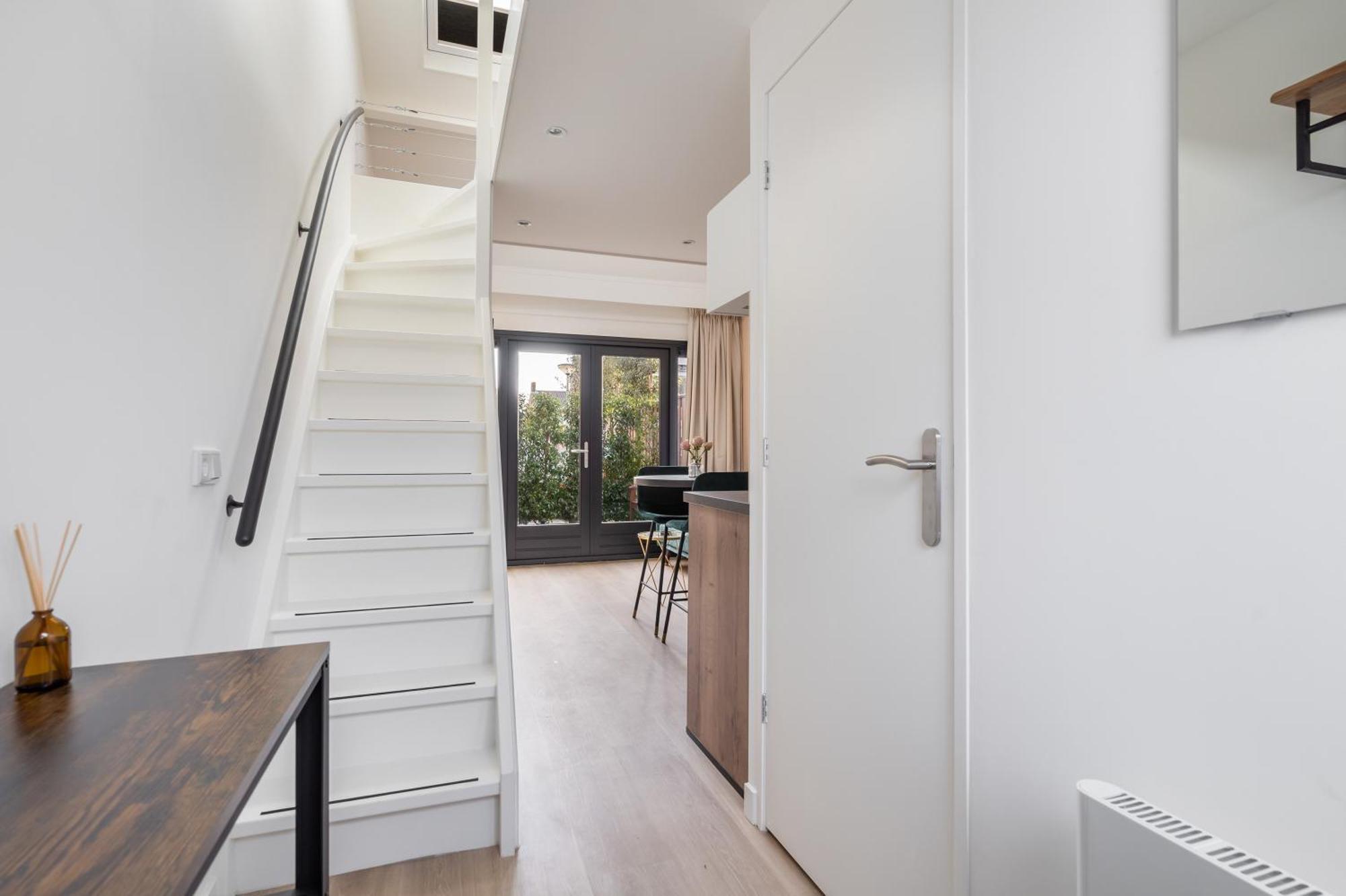 Luxury Fully Equipped Studio - Centrally Located Appartement Huizen Buitenkant foto